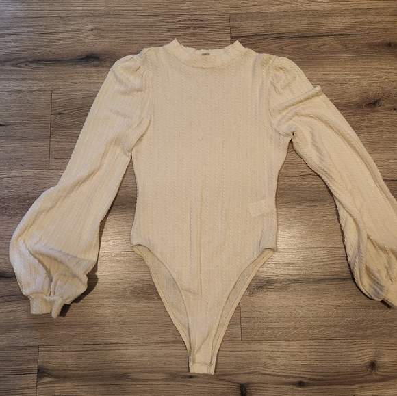 SweatyRocks Women's Mock Turtle Neck Bishop Sleeve Slim fit T Shirt Tops Bodysui - Picture 3 of 7